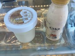 -正飞鲜奶(吐鲁番路店)