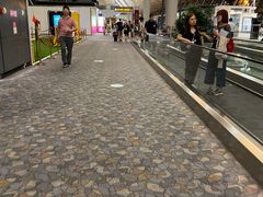 -星巴克(浦东机场T2到达店)