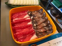 肥牛卷-润园四季椰子鸡火锅(海上世界店)