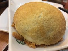 酥皮焗叉烧包-添好运点心专门店(深水埗店)