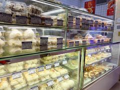 -白玉兰食品甜凤店(合生汇店)