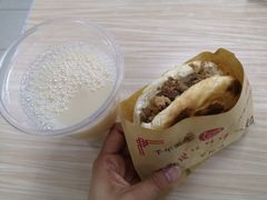 -樊记腊汁肉(竹笆市总店)