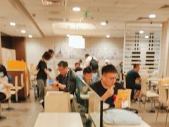 -麦当劳(西客站店)