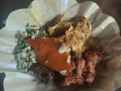 -Warung Babi Guling Ibu Oka 3