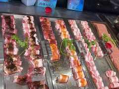 -深海渔场海鲜烤肉火锅自助餐厅(新洲摩尔城店)