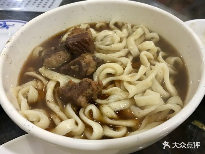 老北京爆肚牛肉刀削面图片 - 第1张