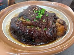 -老码头黑皮肘子锅包肉熏酱水饺(文政街店)