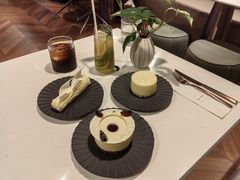 -潮一不贰·法式甜品·生日蛋糕·西式简餐(外滩店)