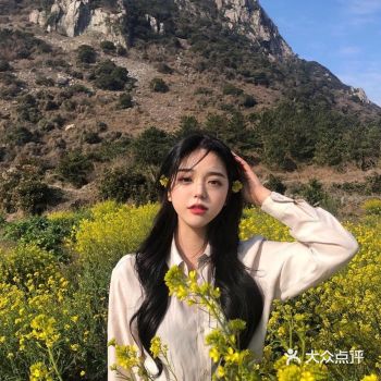 女生长发蓬松大卷 空气刘海