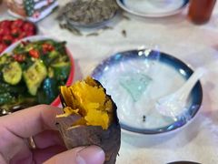 -海盗船. 龙虾烧烤. 酒馆