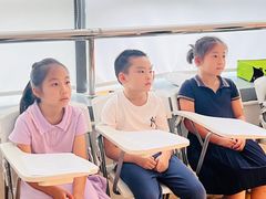 -蓝话筒·少儿成人演讲口才·主持朗诵·戏剧表演(大华第一坊店)