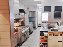 -麦当劳(四平路店)