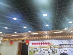 -屯老二农家铁锅炖·行业领军者(梅江店)