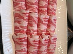 -老牌坊云南鱼豆花火锅(哈西万达店)
