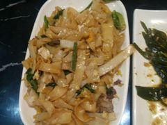 -四点金潮汕鲜牛肉火锅(金猴名居店)