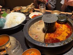 -晓宇重庆火锅(西安荟聚店)