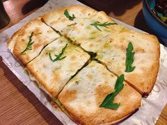 佛罗伦萨爆浆罗勒松仁鸡肉薄脆-5号公路餐厅(曼哈顿店)