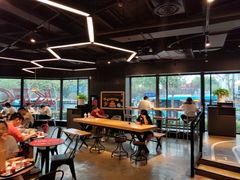 用餐区-肯德基(孝陵卫地铁站店)