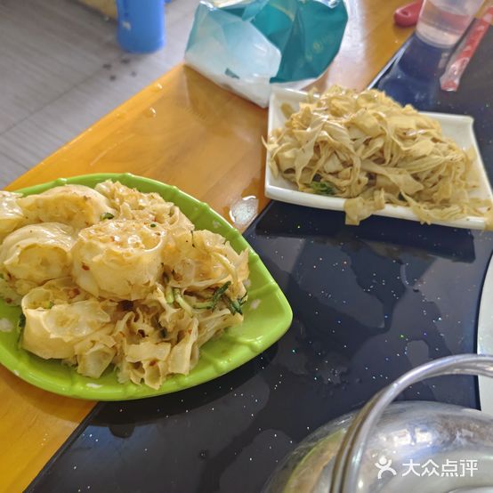 东北铁锅炖(畅园小区店)