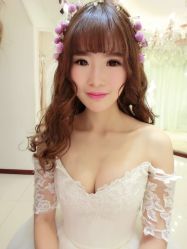 -艾米丽婚纱礼服