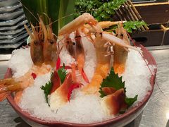-万岛日本料理铁板烧(万泰国际店)