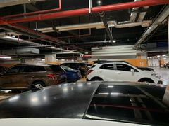 -金狮广场-停车场