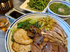 -潮界(凯德晶萃店)