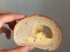 芝士粒粒法包-PAPER STONE BAKERY(天环店)
