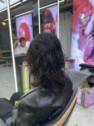 -藤野造型烫发染发