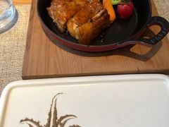脆皮蜜汁鸡排-香樟花园法式铁板烧(恒隆广场店)
