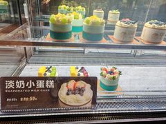 -红跑车蛋糕世界(清江路店)