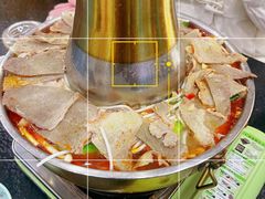 -撒拉人家.酸菜牦牛肉火锅