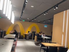 -麦当劳(西客站店)