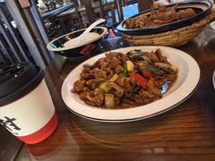 -缘来聚·徽菜名店(黄山宏村店)