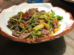 -饭桌故事·血鸭湘(荣宝华店)