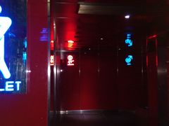 -百威KTV(恒福路店)