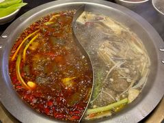 -沸炉重庆老火锅(军事博物馆店)