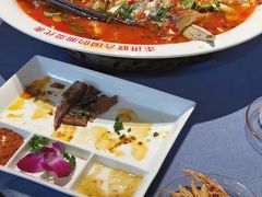 -坛宗剁椒鱼头(河西王府井店)