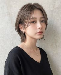 -镁连社·美联社