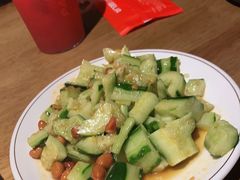 京城拍黄瓜-胖哥俩肉蟹煲(杭州大厦中央广场店)