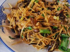 山蘑土豆丝-百花人家(清水镇店)