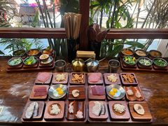 -银米·云南传统过桥米线(双廊黑金冠店)