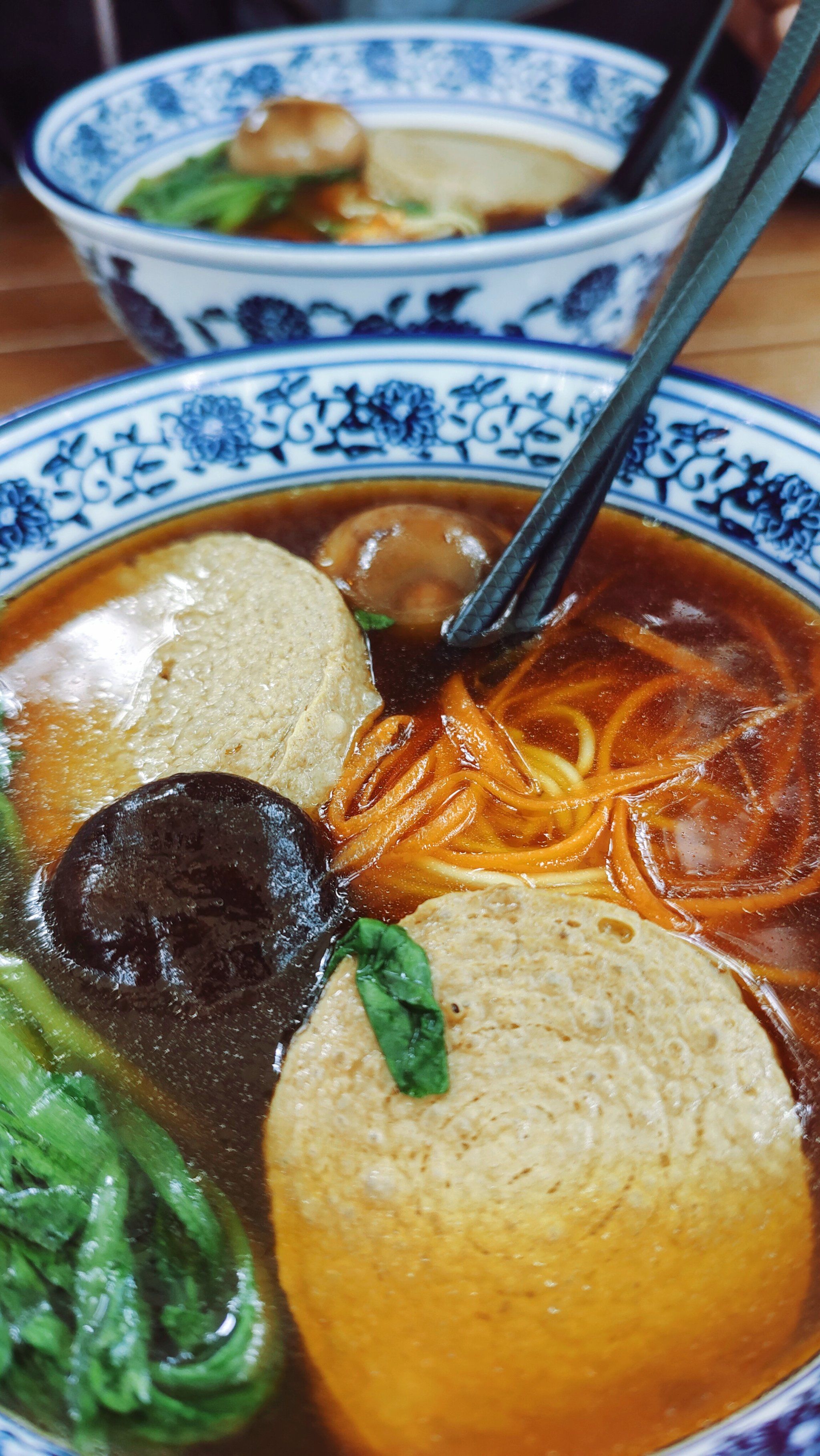 总要去吃一碗灵谷寺的素面吧