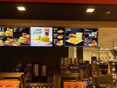 -麦当劳(驿坂服务区B区店)