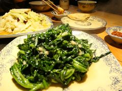 -大众跷脚牛肉馆·非遗传承单位(峨眉山店)