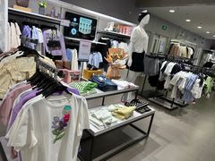 -唯品会(北京国瑞城店)