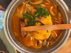 -小燕子重庆水瓢米线(冠城大通蓝郡店)