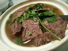 清湯牛腩-岭南小馆