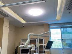 -上海仁爱医院口腔科 · 种植