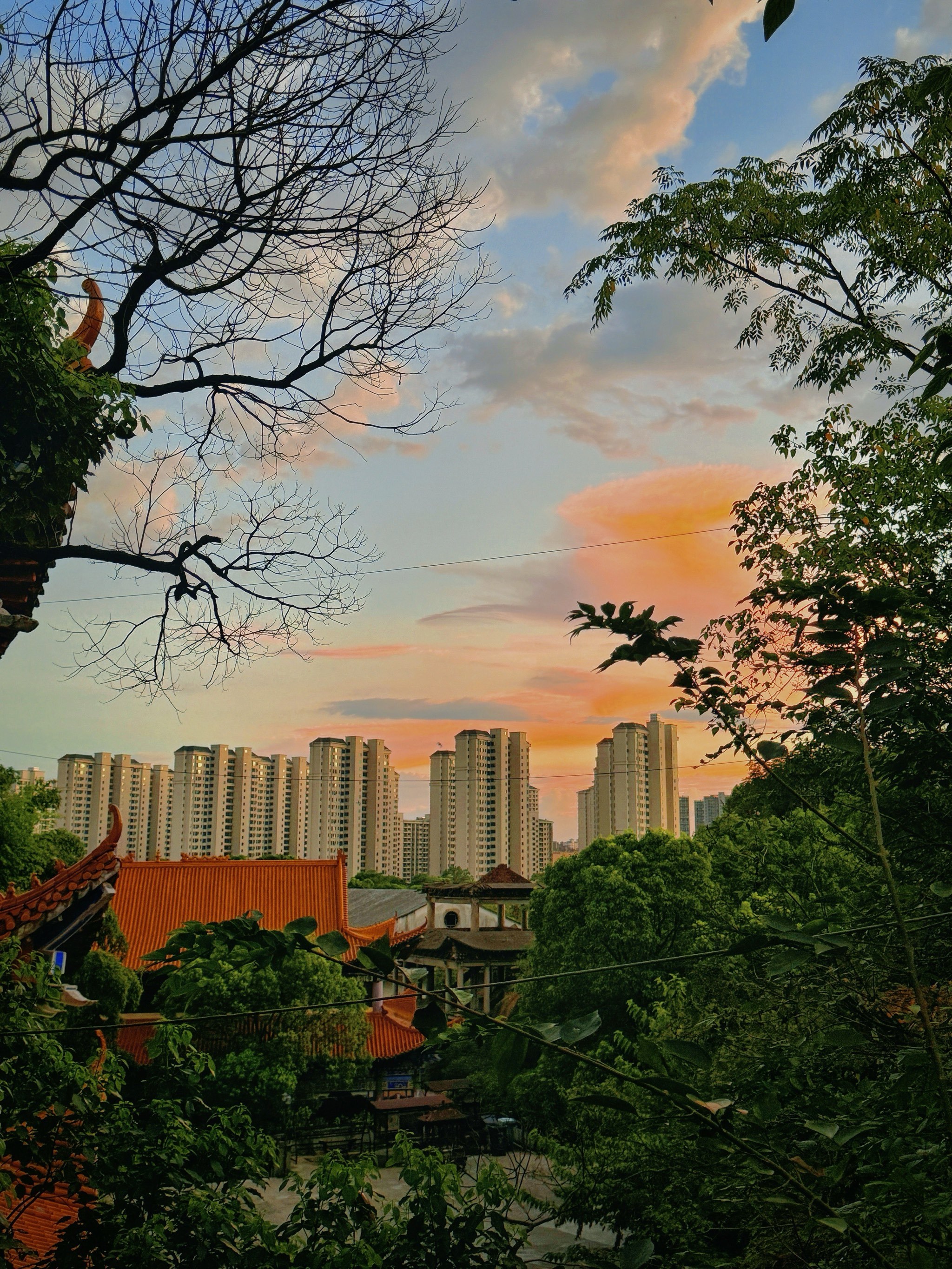 在古岩寺看到上饶最美的夕阳�